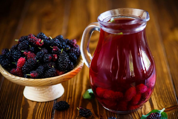 桑葚酒可以保存幾年 桑葚酒放了三年還能喝嗎 桑葚酒可以保存幾年 桑葚酒放了三年還能喝嗎