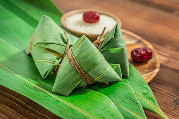 端午節(jié)喝雄黃酒的來歷 端午節(jié)喝雄黃酒嗎 端午節(jié)喝雄黃酒的來歷 端午節(jié)喝雄黃酒嗎