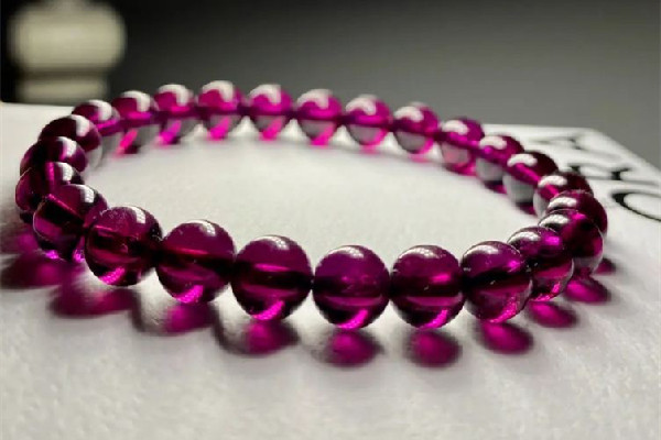 紫牙烏怎么辨別真假 紫牙烏有裂紋正常嗎 紫牙烏怎么辨別真假 紫牙烏有裂紋正常嗎