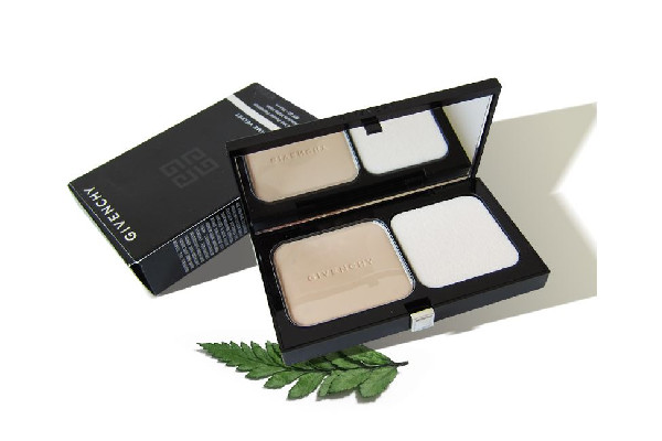 粉餅怎么清洗才干凈 粉餅要打濕在用嗎 粉餅怎么清洗才干凈 粉餅要打濕在用嗎