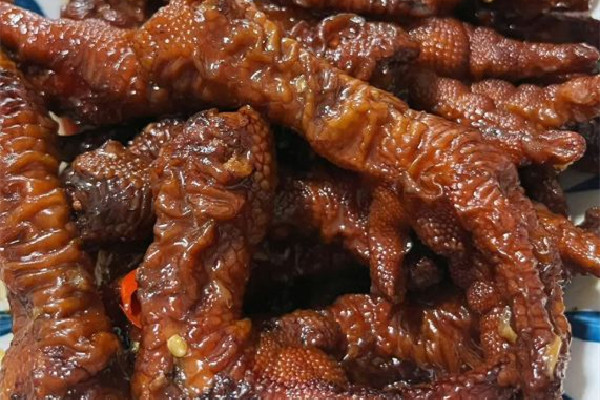 虎皮雞爪是生的炸還是熟的炸 虎皮雞爪要炸多少分鐘 虎皮雞爪是生的炸還是熟的炸 虎皮雞爪要炸多少分鐘