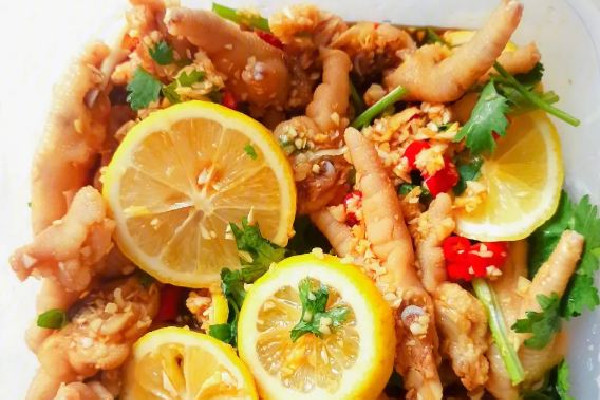 雞爪可以放冰箱多久 雞爪放時(shí)間長了還能吃嗎 雞爪可以放冰箱多久 雞爪放時(shí)間長了還能吃嗎